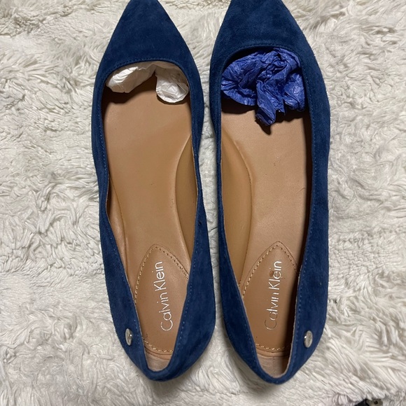 Beautiful flats Calvin Klein color blue, size 6 - Picture 2 of 3